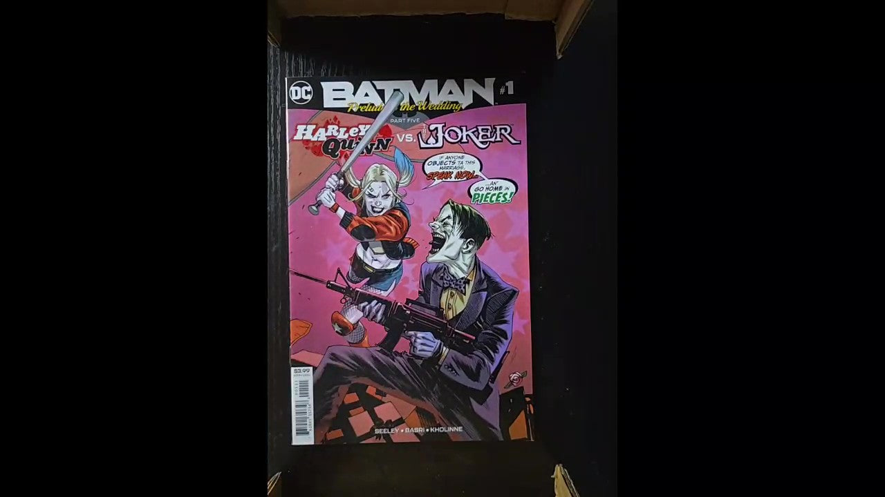 Batman: Prelude to the Wedding: Harley Quinn vs. The Joker: 1 2018 Rafael Albuq